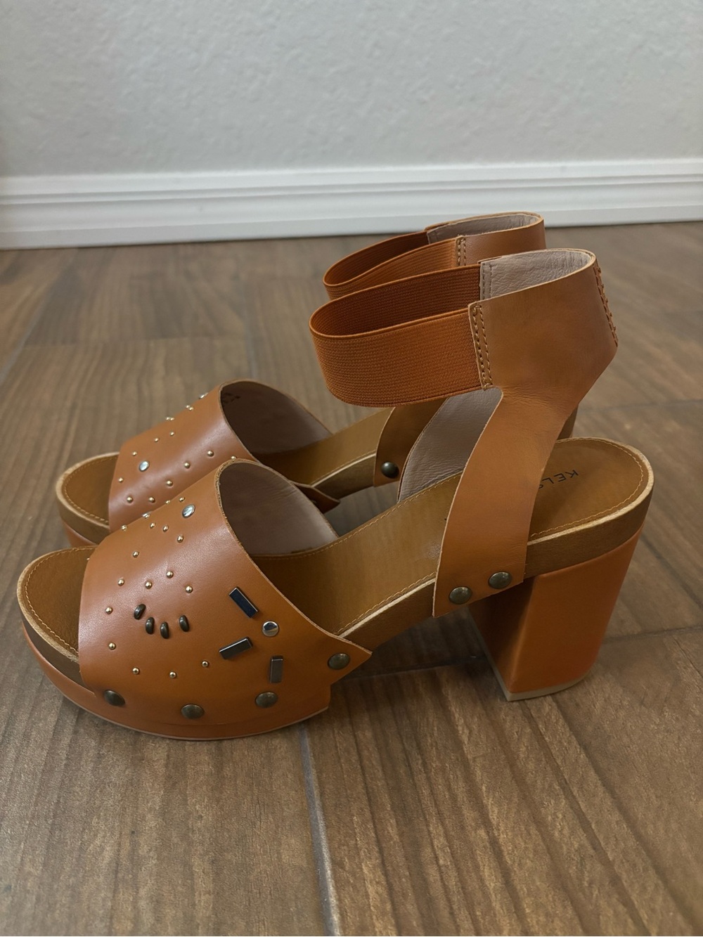 Kelsi Dagger Brooklyn Frida platform sandals